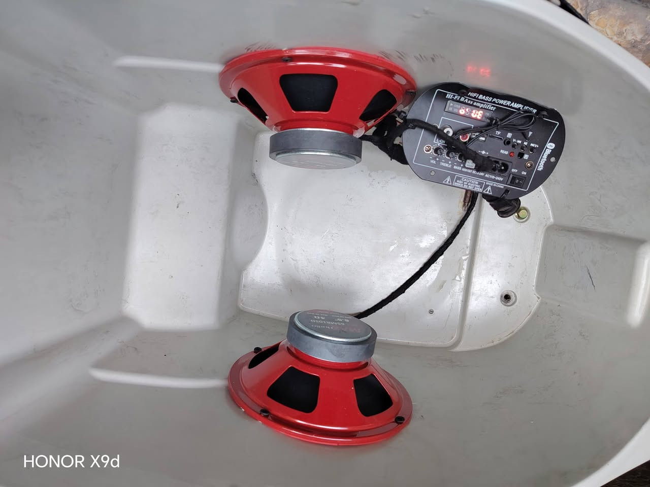 السلام عليكم دراجه شحن🔋⚡
6بطاريه ٢٣امبير ملف ٢٠٠٠ 
سرعه ١٠٠
درع وصندوق دمام 
بيه بك و مثبت سرعه 
ونظام سبورت
٣ سرعه 
سعر ٩٠٠ وبيه مجال قليل ***********
***********
مكان 📍بغداد المنصور
