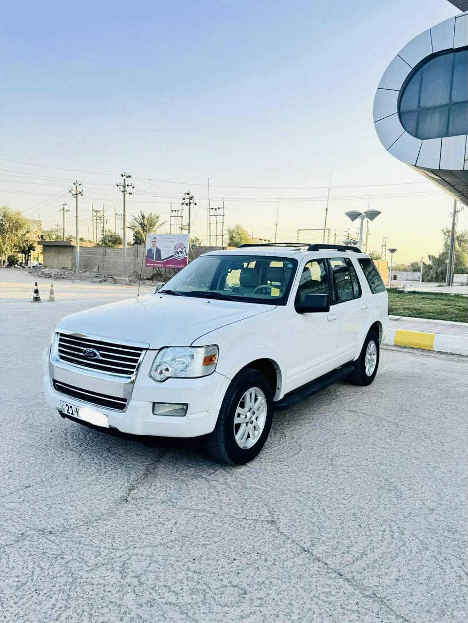 فورد اكسپلور 2010 فول مواصفات شركة نيڤا كلش جديدة دبل اكسل (فور ويل) ضد الترحلق 3 مقاعد 💺 كوشن تبريد مركزي سلايت كوشن جلد وكهرباء وهيتر سكليتر كهربائي ڤوليوم تحديد السرعة شاشة دديڤيدي DVD 📀 كود باب لايتات زينون وعدسة گير ومكينة واكسل بشرط ممفتوحة بدون صبغ وبارد وشخط كل الجسم على الشركة  ماشية 162 
مكان : كلار
سعر:142$ ومعاملة
***********

فورد اكسپلور. 2010 فول موصفات شريكه نيفا  زور تازه 
ده بل اكسل دژه خليسك 3 ريز كوشين تبريد مركزى سلايت كوشين جلد و كاره با و هيتر سكليتر كاره باي فوليوم تحديد سرعه  شاشه ديفيدي كودي سه ر ده ركا لايت زينون و عده سه 
كيرو مكينه و اكسل بشرت نكراوه تو بي بوياخ و سارد و شوخت 
هه مو كياني له سر شريكه يه 162 روشتوه 

شوين كه لار 
142$. معامله 
***********
