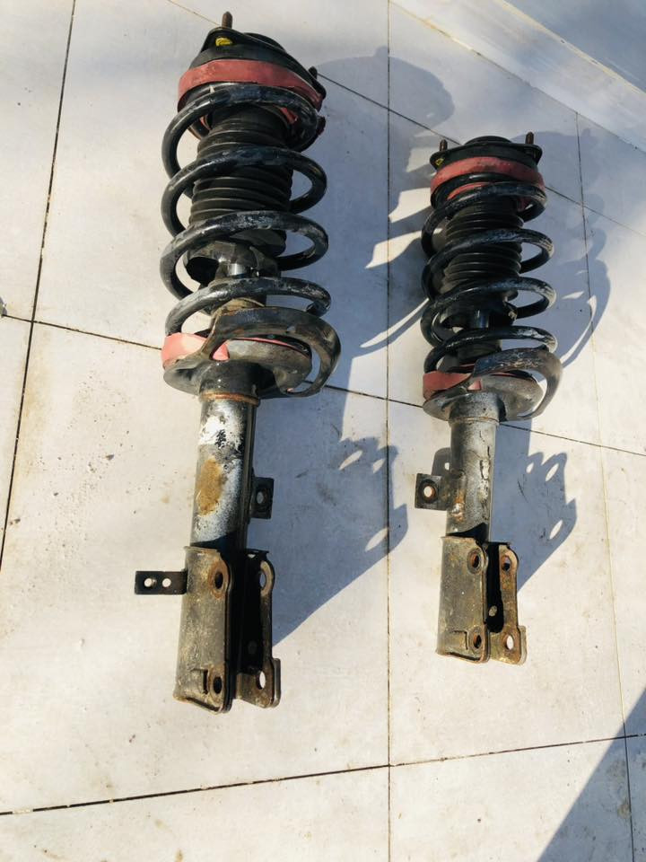 زوج دبل امامي جورني 6 مال كصه
السعر 90 الف 
***********
