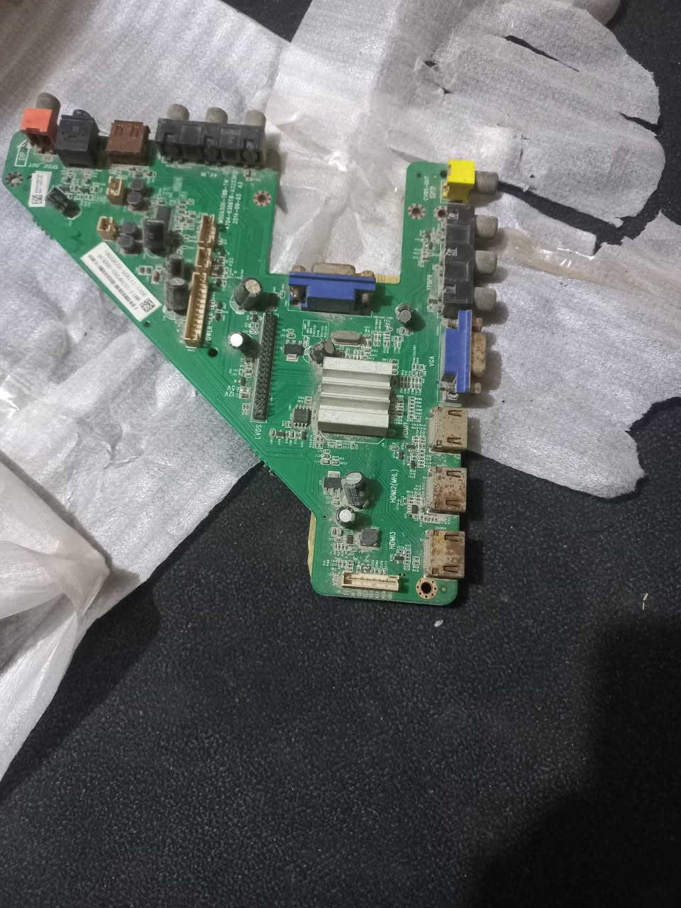 كارتات شاشه سعر القطعه ١٠ الاف LED LCDوLED? مكاني كفاات العبيدي


**إذا كنت صاحب هذا الإعلان وتريد حذفه لأي سبب، رجاءا أرسل رسالة إلى الدعم الفني**