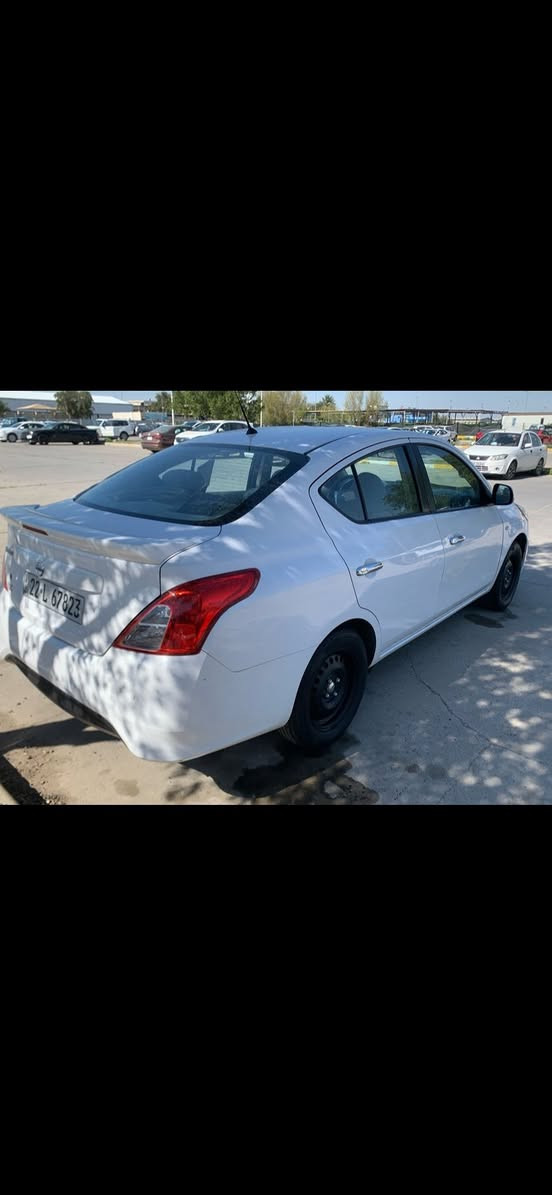 سلام عليكم نيسان صني هندي ماشيه 65 بيه باب مبدل  مال صدر بدون دوخل ونطخت بلجاملخ ولباب بصيطات سياره بلاديه مكينه كير تبريد مكفولات 115وبيه مجال ***********مديل 22
