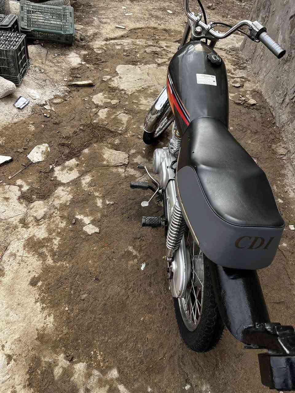 سلام عليكم دراجه  نامه للبيع كلك كلك كلك دراجه حلوه ومنضيفه وخير من الله مكاني بصره ابو لخصيب سعر400وبيه مجال للشراي
***********
