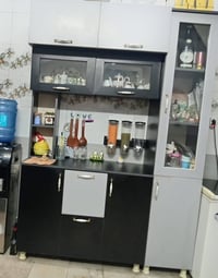 غراض بيت للبيع حط السعر الي يعجبك راسلني واتساب 07803363423