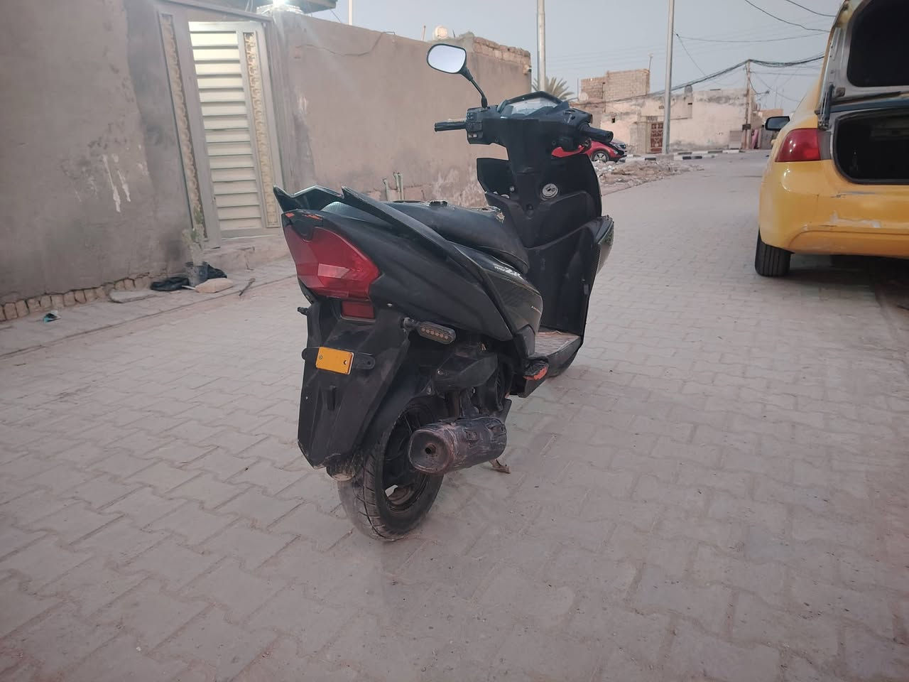 السلام عليكم دراجه زت ار19
مكينه كهربائيات لايت زنون سلف
هندر باتري جديد دراجه جاهزه
مكان رميثة سعر 700وبيها مجال لطيبين
***********
