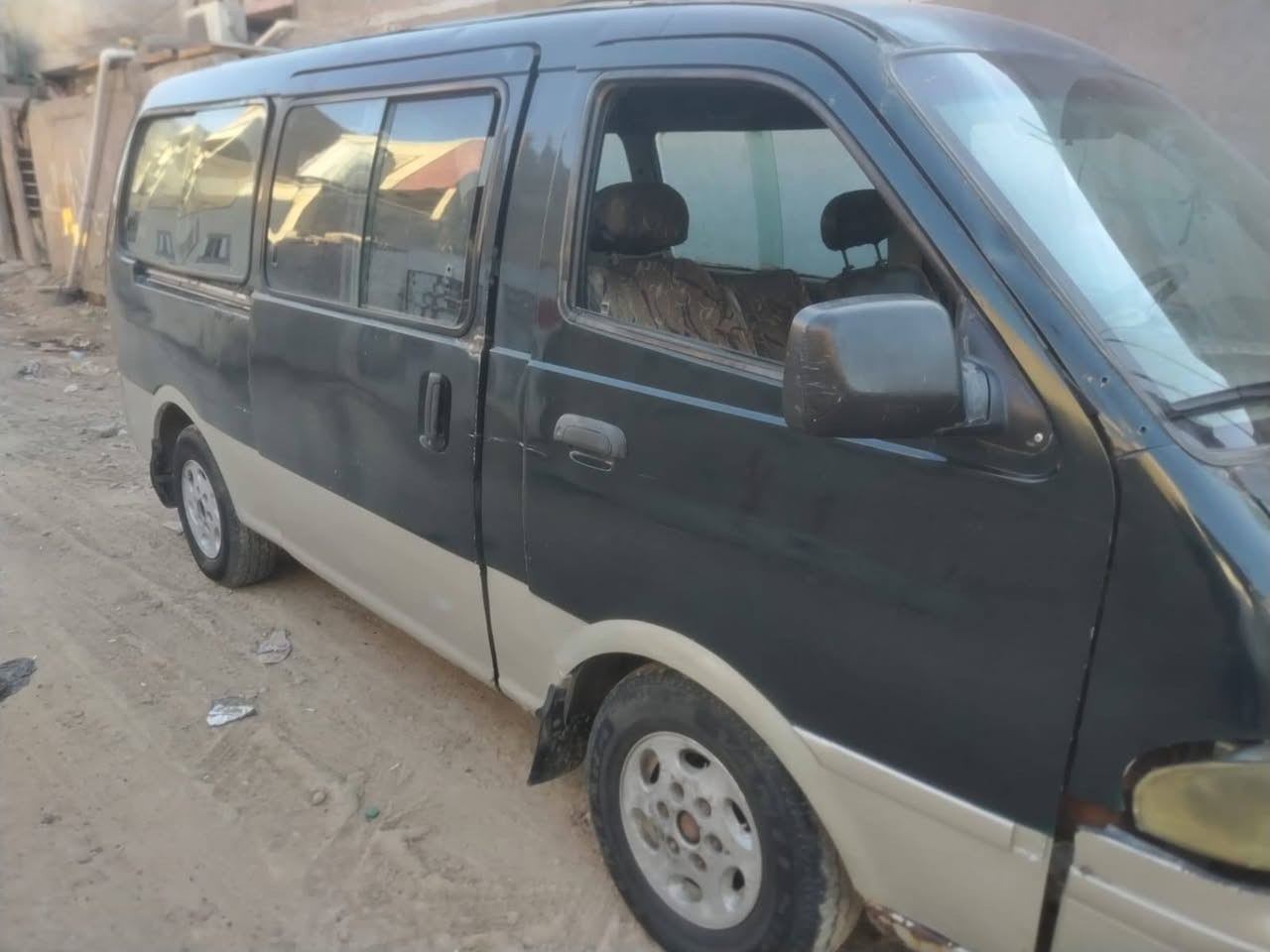 سلام عليكم بريجو موديل 1996
بيع كوم حديد تعهد من سرقه أو طلب شرط شقاله
سعر 20قفل قفل تفاصيل تصال ***********
