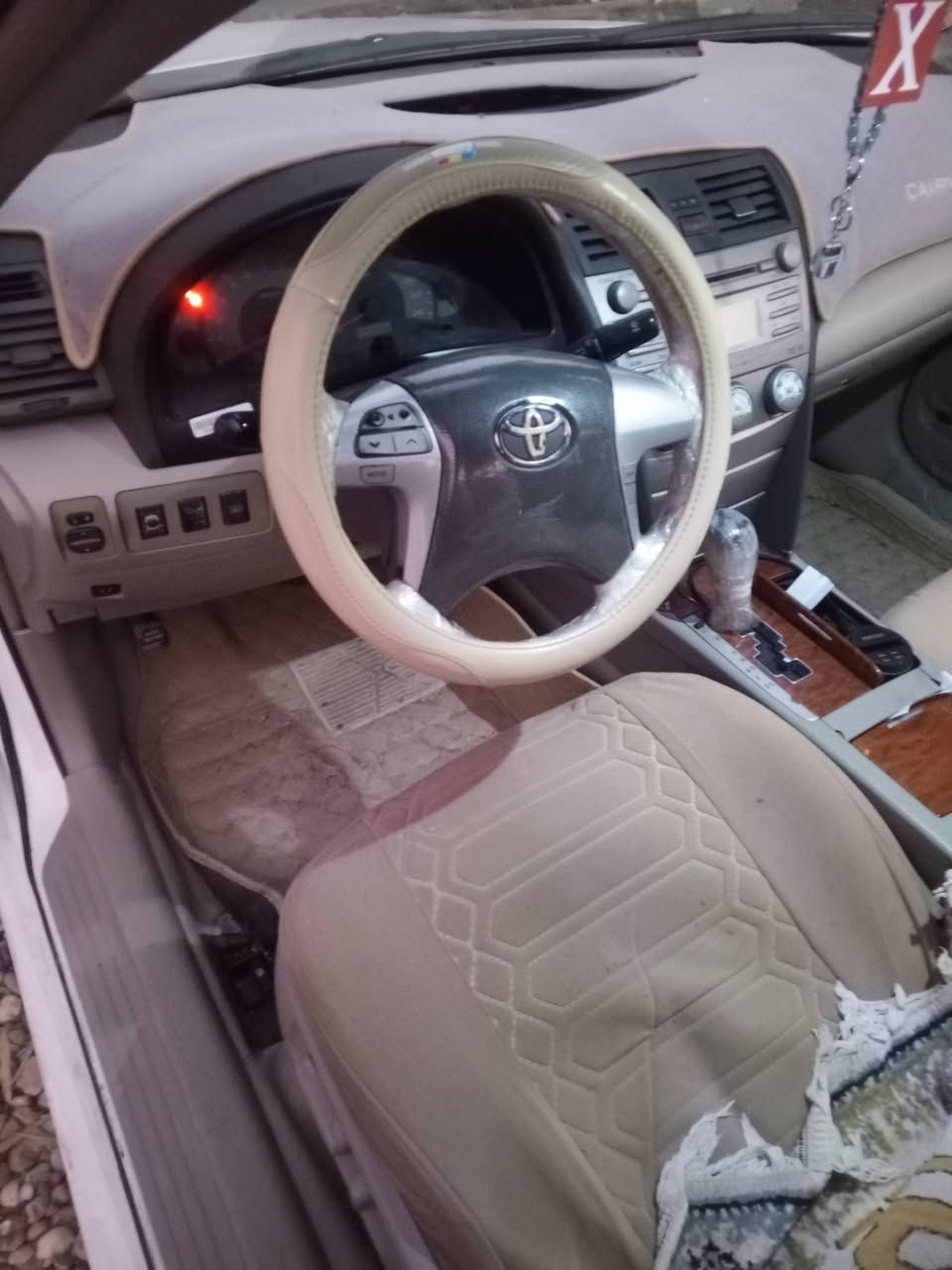 اسلام عليكم للبيع كامري 2009 خليجي  فول رقم سلمانية تاريخ نفاذ 2029
سعر 135 بي مجال .. سيار بي مانع شخوط
 سياره حلوه  خابر تدلل  . مكان ديالى   ‏‪***********‬‏
