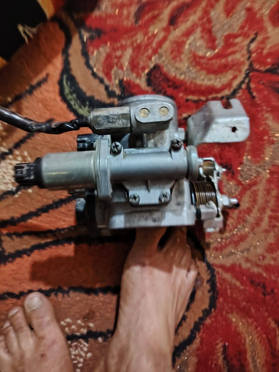 جويتر نيسان لبيع شرط كصه اصليه السعر ٢٠٠ وبيه مجال المكان السماوه الخضر ***********
