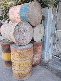 براميل حديد • مستعمل • نظافة وسط