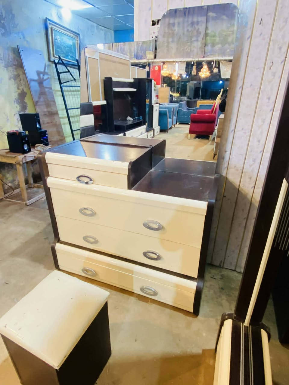 غرفة نوم تركي مستعمل
تتكون من 👈 10👈 قطع🥰
نضافة 80/%💯
بيها معرض بلازما 
السعر 👈750/800 👈ألف فقط
مع نقل وشد داخل بغداد مجاني


**إذا كنت صاحب هذا الإعلان وتريد حذفه لأي سبب، رجاءا أرسل رسالة إلى الدعم الفني**