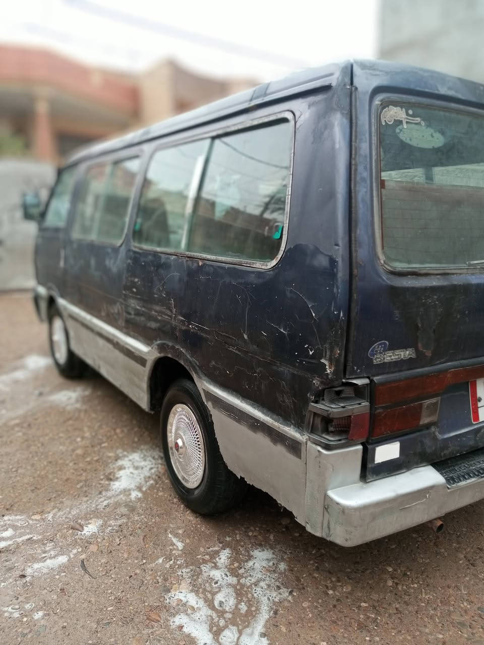 سلام عليكم للبيع كيا بستا موديل 1995 رقم ديالى الماني سنويه بعدها ماصاقطه مكينه كير اكسن مكفولات شواصي شركه صدر جديد سياره جاهزه مكان ديالى سعر 30 وبيه مجال للستفسار اتصل ***********
