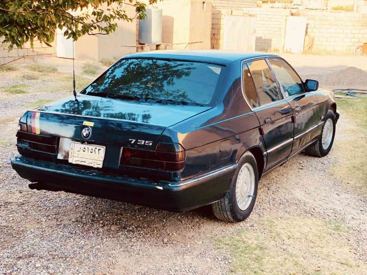 بي ام للبيع و للمراوس موديل 1991صدر نص عمر تايرات جديد مسجله رقم صلاح الدين محرك كير شرط السعر 35وبيه مجال وترهم لل  مراوس رقمي ***********وتساب مجوجود
