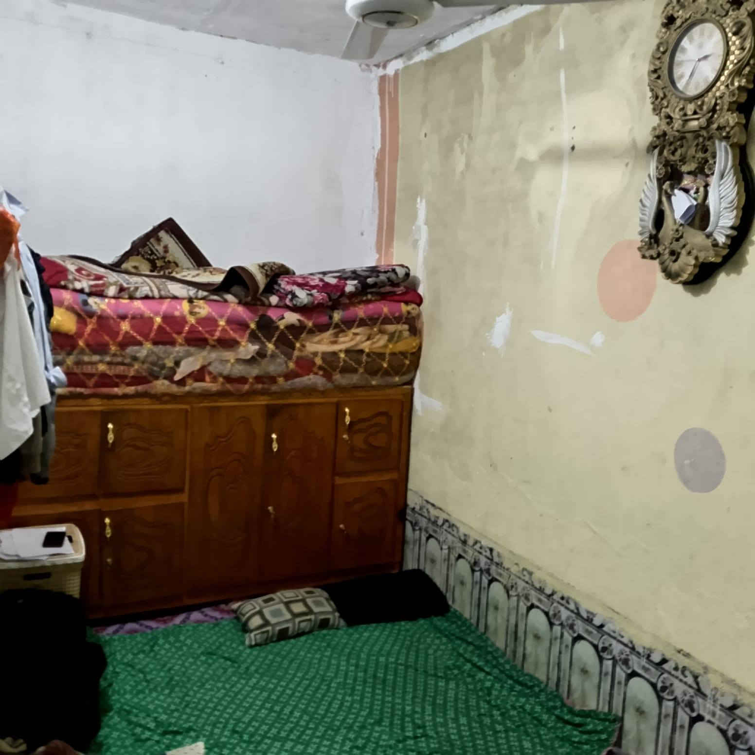 سـلام عليـكم
بيت للبيع امامي في حي الخضراء بسايدين الي مقابيل حي الزهراء قرب مدرسة الامانه الفرع المقابيل حسينية ام البنين
امامي سعر 77 
***********
