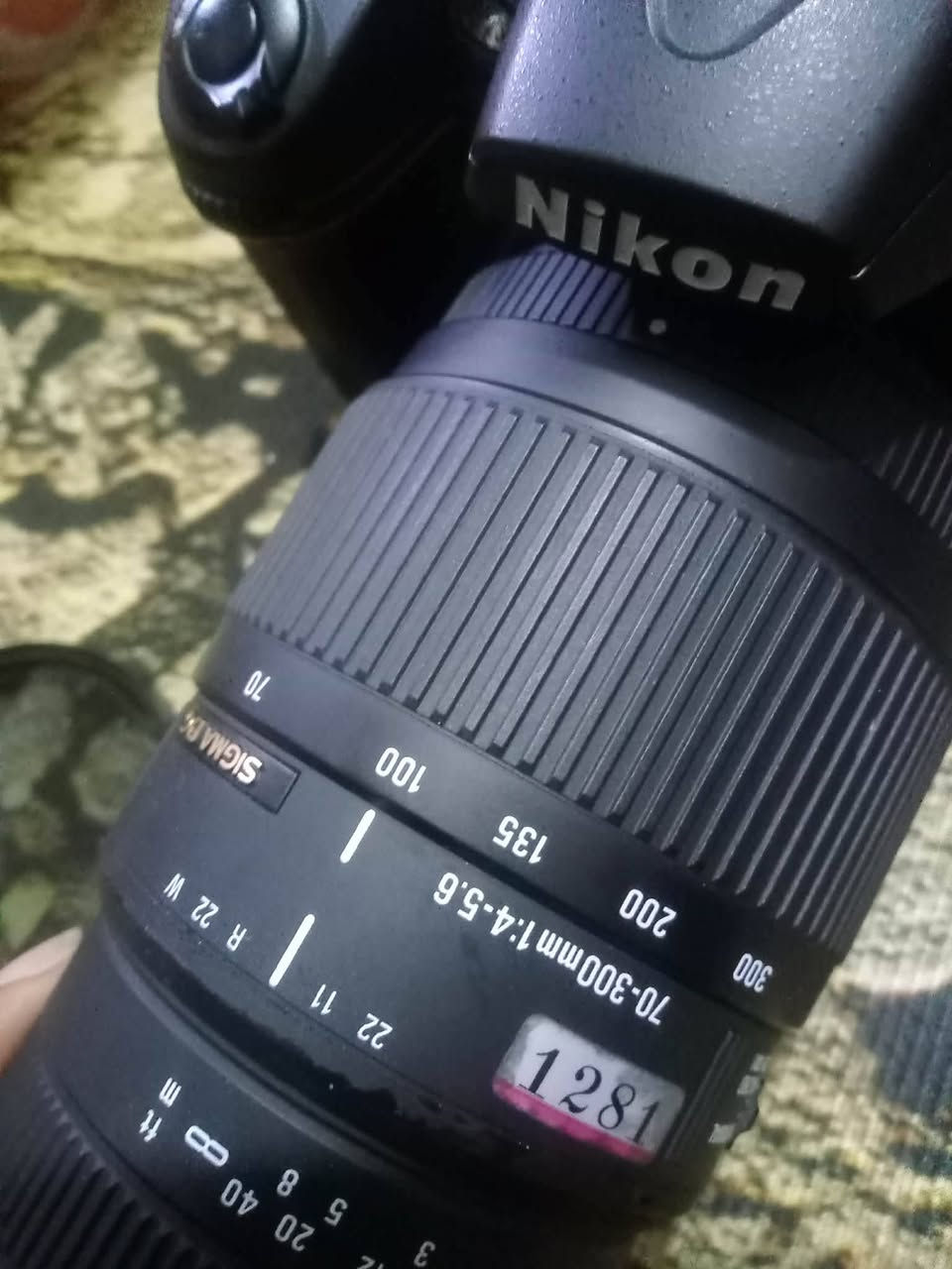 كاميرا نيكون D7000
عدسة زوم رياضي 70 300

نضافة 100%

وياهة جنطة وحزام كتف

+شاحنة ورام 32

مكاني بغداد ماعندي توصيل

السعر خاص + واتساب ***********
