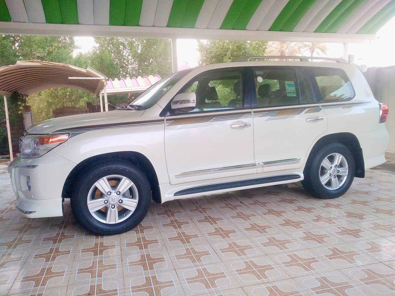 للبيع لاندكروز 2014 بريم مكفوله كفاله عامه فول مواصفات رقم بغداد الجديد بسمي سنويه مجدده لل 2030 
ماشيه 110 السياره جديده عله وضع شركه 
 محرك 6 سلندر 7 راكب 3 قطع تبريد شاشه كامره تحكم جهتين اشاير بالمري مري شفط بصمه تشغيل بصمه ابواب تشغيل عن بعد فتحه سقف كشنات جلد كشنات كهرباء
 فول مواصفات 
السياره مكفوله كفاله عامه 
السعر 410 وبيه مجال 
للاتصال ***********
***********
المكان بابل الحله
