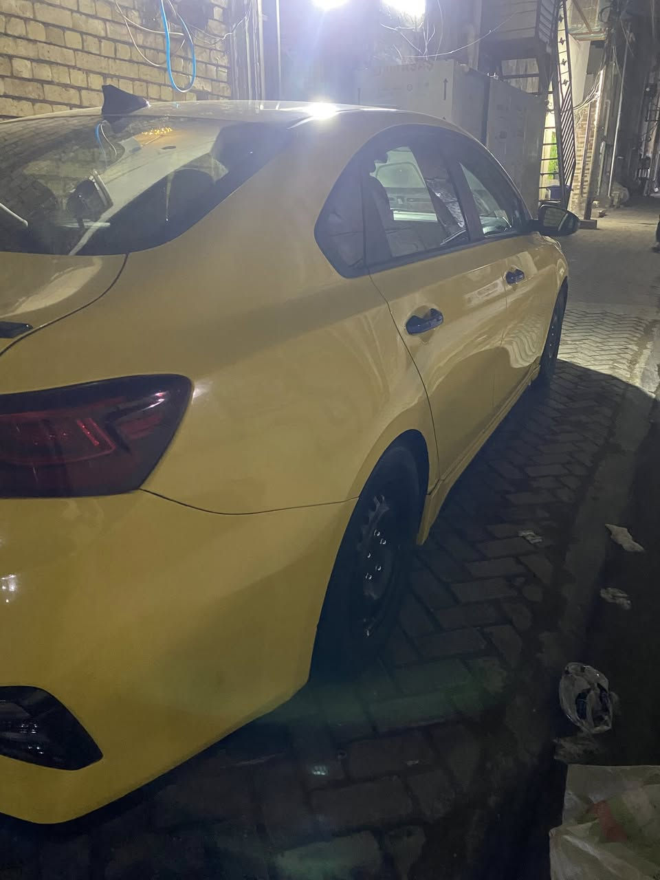 فورتي ٢١ جيتي لاين
ماشيه ٦٦ 
مكينه كير كفاله 
باسمي رقم بغداد سنويه ٢٨ 
مصفره هيئه غرمات 
حادثه فقط جاملغ امامي مبدل 
مكاني مدينه الصدر 
السعر 153
***********
