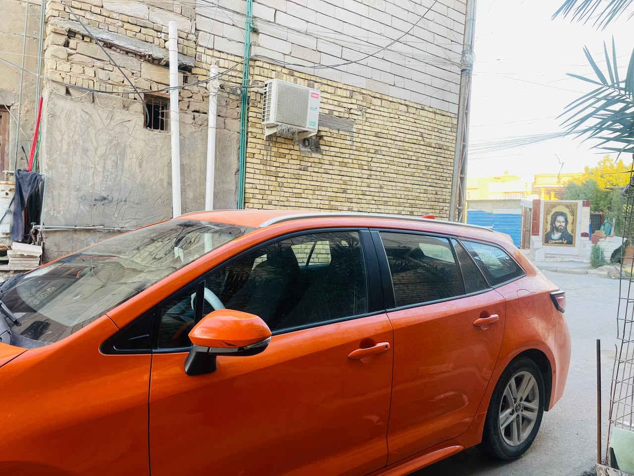 السلام عليكم
كورلا 2023 هايبرد وارد ياباني ايمن ومحوره
مرقم بصره
بمصه
حساس خلفي وامامي
رادار 360 
ماشيه 21 الف
السياره جديدحيل
كفاله ضربه وتبديل
مكانها الناصريه
***********
السعر 120
