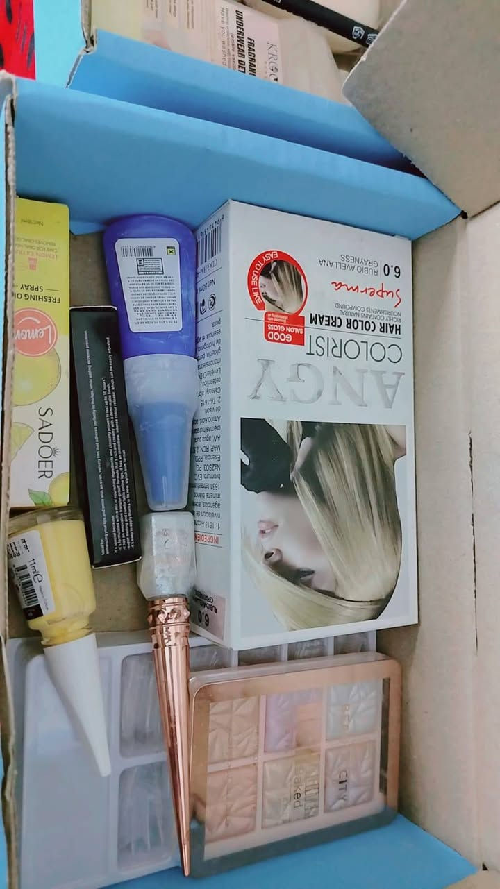 تقريباً 25 بوكس عناية جسم وجه 150الف بس


**إذا كنت صاحب هذا الإعلان وتريد حذفه لأي سبب، رجاءا أرسل رسالة إلى الدعم الفني**