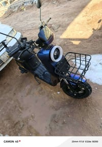 R9 جديد اسعمال قليل صارلها شهرين عندي 2026 كلشي شغال بيها  1اشاير يمنه...