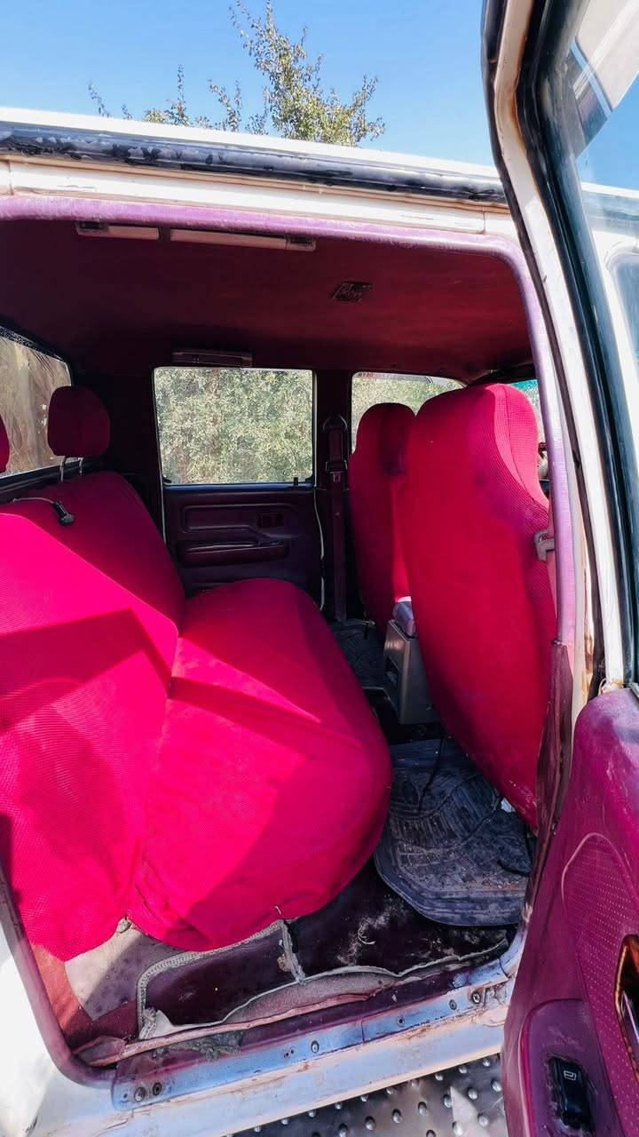 السلام عليكم دير موديل 2008 مكفولة من العيب الشرعي رقم نجف مشروع وطني سنويه  مجدد 28 مداور ثاني يوم  السعر 40 وبيها مجال قليل  العنوان الناصريه قضاء سيد دخيل  ***********
