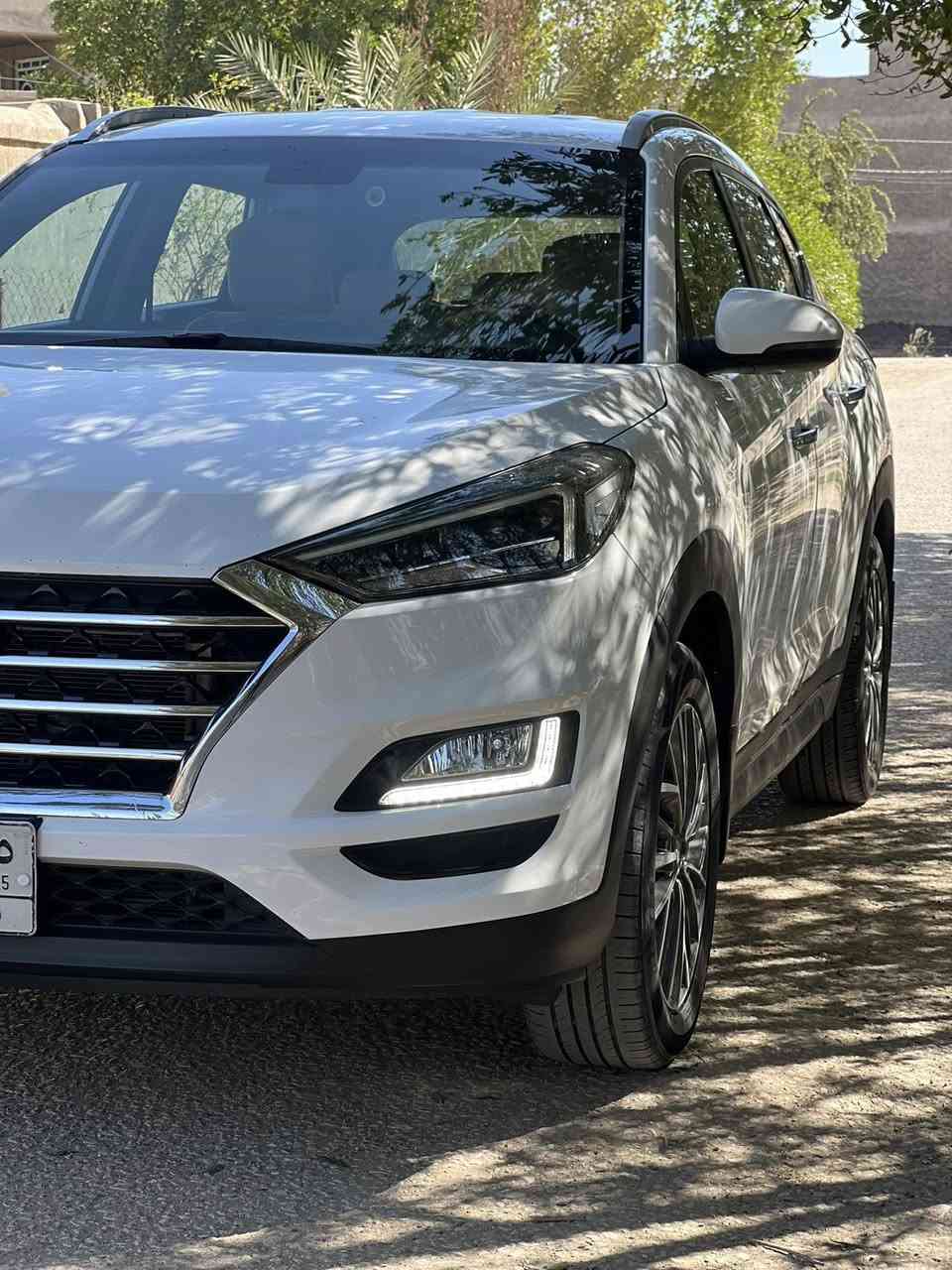 السلام عليكم 
توكسان خليجي فول عده البنراما
موديل 2019 السياره بيه دعاميه اماميه امبدله نفس الون شركه وبيه شبر كارت باب السايق ولباقي كفاله من الصبغ  سياره جاهزه للخير من كلشي السعر  190  وبيه مجال بسيط 
مكاني بابل الاسكندريه قرب الدله 
الاستفسار ***********
