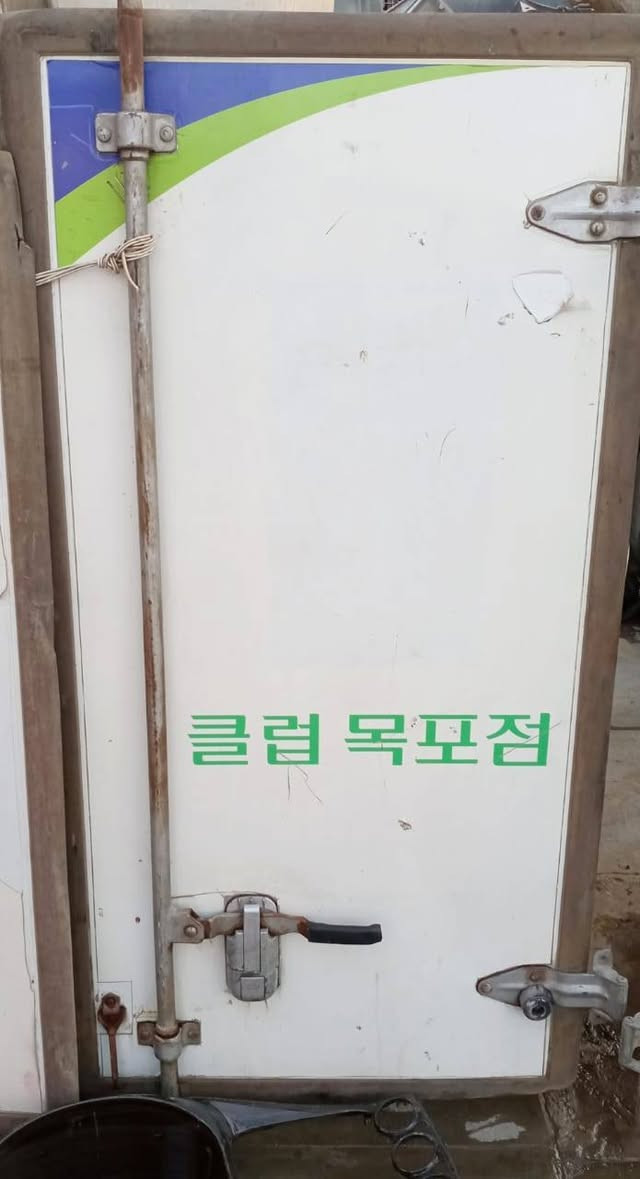 بيبان براد جدد للبيع السعر 600وبيهن مجال مكاني بغداد موبايل***********
