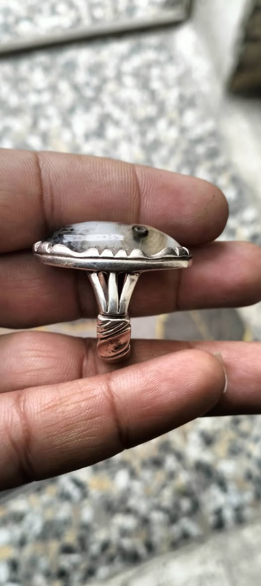 سليماني نوادر صياغة ثقيله للبيع اكو توصيل


**إذا كنت صاحب هذا الإعلان وتريد حذفه لأي سبب، رجاءا أرسل رسالة إلى الدعم الفني**