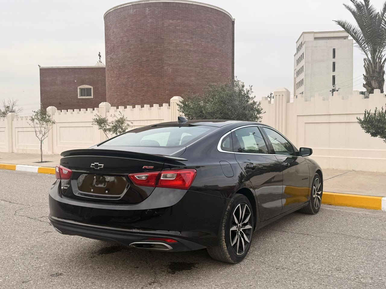 شفروليه ماليبو RS 2023 رقم (كاتي) تترقم شمالي بدون صبغ
للبيع او مراوس مع سيارة رقم شمالي 

إيرباك سليم ✅

المواصفات:

• المحرك 1500 تيربو
• محرك كير، تبريد طخم بحالة الشركة
• بصمة تشغيل + بصمة ابواب
• نظام اوتو ستوب +
• رادار أمامي + تحديد مسار
• كشن كهربائي
• هاند بريك بصمة
• ويل 18 كروم رياضي
• جناح خلفي شركة + دبل كزوز
Apple CarPlay & Android Auto

💵 السعر: 132

*********** واتساب 

*********** واتساب 
***********
