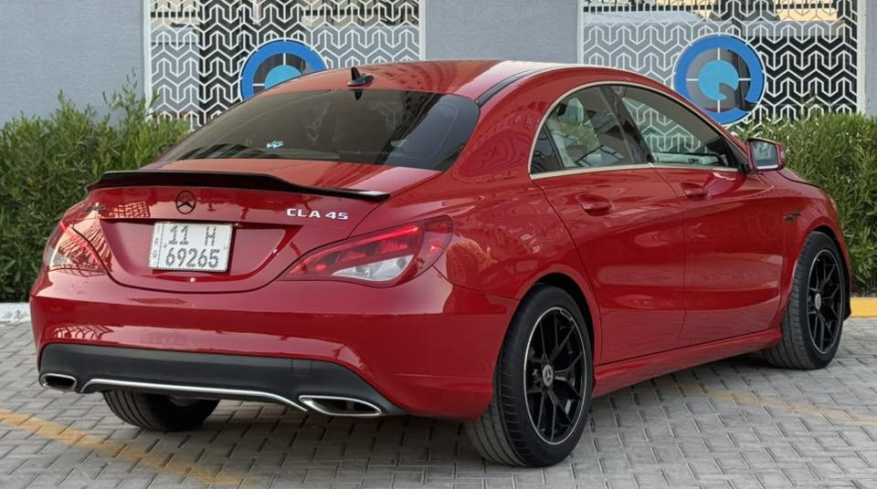 Mercedes Cla250 2018
لون احمر مميز 
مكفوله كفالة عامه من الصبغ و الضرر 
حتى الدعاميات مكفوله 
( جميع الايرباكات سليمة )
محرك و كير مكفول غير مفتوح شرط الفحص 
ترايها زيرو بدون اي نقص
ماشية 93 الف حقيقي
المواصفات : 
- محرك 4 سلندر اقتصادي جداً 
- داخل لون بيجي و اسود مطعم بصاج
- كشنات جلد + تحكم كهرباء 
- كشنات الامامية خزن Memory
- رادار امامي 
- هاند بريك بصمة كهربائي
- شفتات ستيرن تبترونك
- ثلاث انظمة قيادة 
- تبريد قطعتين منفصل 
- بصمة تشغيل و بصمة ابواب
- شاشة كبيرة CarPlay 
- كاميرا خلفية دوارة 
- ماوس تحكم 
- شاشة عرض تفاصيل السيارة 
- اشارة بالمري 
- ويل حجم 18 اصلي 
- مسويلها اضائة LED دشبول متغير
السيارة كلش جديدة و جاهزة 
صدر مكفول تبريد ثلج و تخم تايرات جدد
السعر مناسب جداً 159 ورقة ماكو هيج سعر
بالعافيه للياخذها 
عنواني بغداد / الكرخ 
***********
***********
