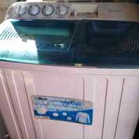 للبيع غساله وشوايه مستعمله شي قليل سعر الغساله 50 الشوايه 100 الإتصال ...