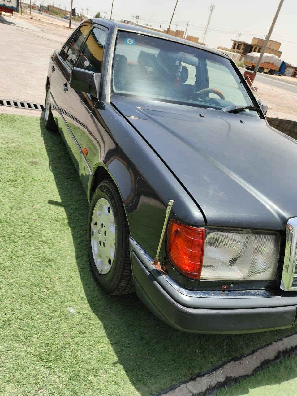 السلام عليكم مارسدس دب للبيع  أو مراوس موديل ٩٣  سياره جاهزة مابيهه أي نقص قواعد سليمات مكفول من العيب الشرعي بدون صبغ تبريد حداديه مكينه ثنين ونص  سنتر لوك تشغيل عن بعد رقمهه ذي قار يسمي سعرهه ٥٦ وبيهه مجال مكانها ذي قار سوق الشيوخ للاستفسار أت ع ***********
