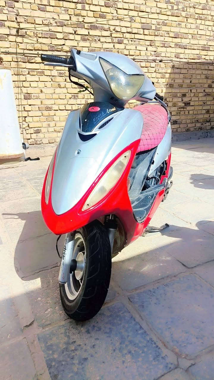 السلام عليكم كامكو جي فور للبيع كهربائيات كلها شغاله سلف هندر شلعه و معدل تشگ الگاع محرك شرط حاويه ما مفتوح  صوت ما تسمعله ما ناقصها اي شي بيها بس لاستيك ولف و شرط حتى ما مبين وياها كفرات بلاديه مختمات مكان نجف


**إذا كنت صاحب هذا الإعلان وتريد حذفه لأي سبب، رجاءا أرسل رسالة إلى الدعم الفني**