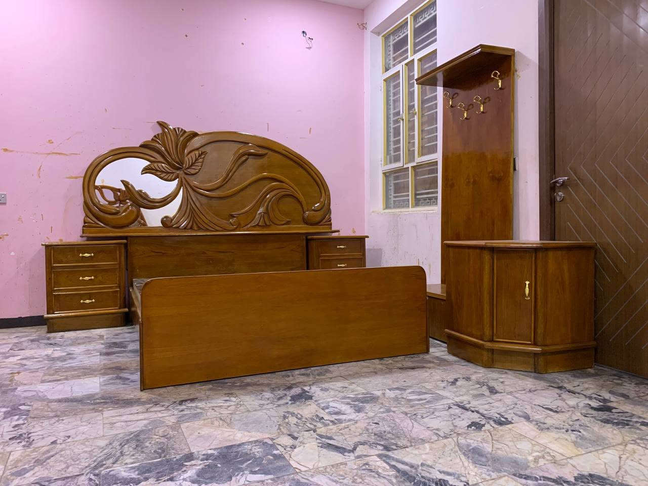 السلام عليكم ورحمة وبركاته الغرفه سته ملحق صاج تفصال درجه اولى   ثكيله جدا داخل وخارج صاج ضهر جرجوبه الغرفه حيل ثكيله نضافتهه 100‎%‎  السعر الغرفه 600  رقم هاتف *********** بغداد مكلفه بالنشر اتصال عل رقم فقط الغرفه بالحقيقه حيل حلوه
