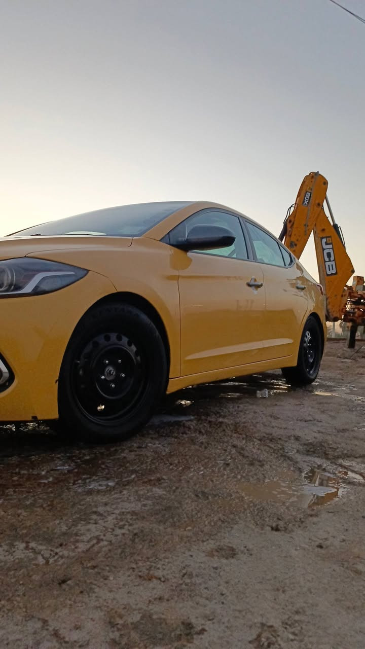 سلام عليكم النتره 18 البيع سعرر 
125سياره كامله خيرر من الله سياره ضررها خشم البنيد شراي ينتصل***********
