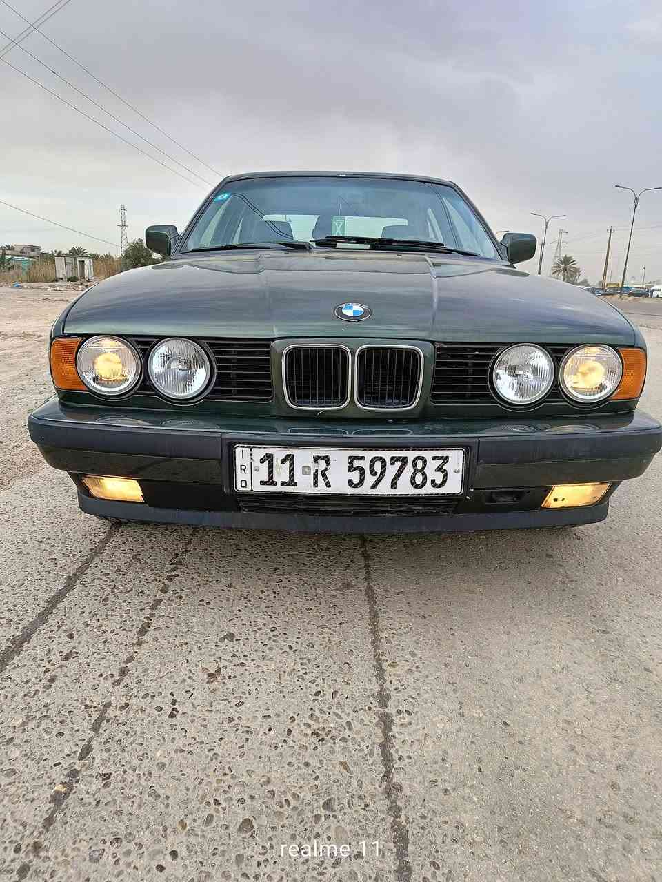 السلام عليكم للبيع فقط حجم 525 محرك مفتوح كير اوتماتيك موديل 1991 سياره جاهزة من ك ربع متصرف عليها ترايها للبصره دوشمه جديدة تخم تاير جديد تبريد تدفئة شغال مكاني بغداد المحمودية السعر 58 وبيها مجال بسيط *********** ////***********
