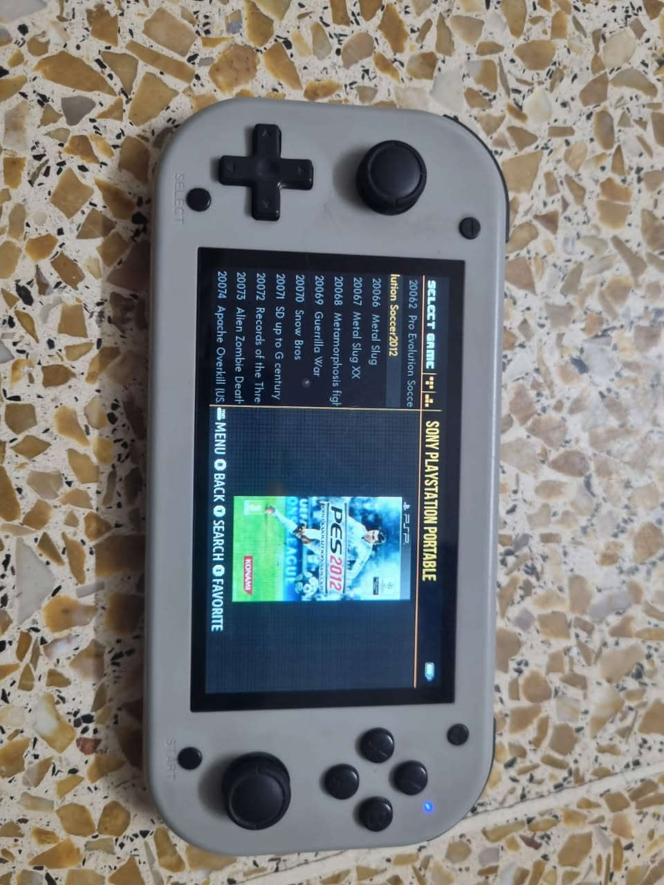 ***********
