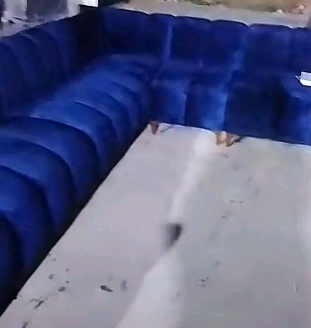 🤍اللهمَ صلِ على محمد وألِ محمد🤍موديل ديوان الباندا الياباني 
(هديه 6 كوشات )
((السعر 425الف فقط 
 يوجد تفصال حسب الطلب سعر المتر 
85
 اطلب وادلل🤍💙
عروضنا ويـــــاكم متخلص 😍
تخم صناعة عراقية يوصلكم نفس الصورة
 بالضبط ومطابق للمواصفات المذكورة👍
خلاف ذالك يمكنكم رفض الطلب بدون دفع اي مبلغ
              ضمان 3 سنوات  من تاريخ الأستلام
 ضمان حقيقي يوصلكم وصل بأسم المعمل
 🤗🤗
  من المعمل الكم بيع مباشر
 جددنا العرض لعيونكم  سارعو بالحجز 🏃🏃‍♀️
          🍂 ديوان10 مقاعـــــــد 425🍂فقط 
مع كوشات عدد4
10مقعد 425
9مقعد 390
8مقعد 360
7مقعد 325
6مقعد 290
5مقعد 255
مع توصيل ☝داخل بغداد 
سعر طبله 50قياس 40/40
مواصفات الديوان ((  مقعد بلوك اسود ابو ال 18 ملم ))
        الاسفنج((مميز اول مغلف بسفنج طبي دلوب))
       القماش((خاولي او بوهيمي))
عرض مقعد صافي 55
عرض كلي75
رجل عظم عاج تركي قوي
ومتوفر توصيل لجميع المحافظات كلفة التوصيل حسب بعد 
تختلف من محافظة المحافظة
للحجز واتساب....او مراسله خاص
متوفر جمله او مفرد
  ايضا تجهيز الدوائر العامه والخاص


**إذا كنت صاحب هذا الإعلان وتريد حذفه لأي سبب، رجاءا أرسل رسالة إلى الدعم الفني**