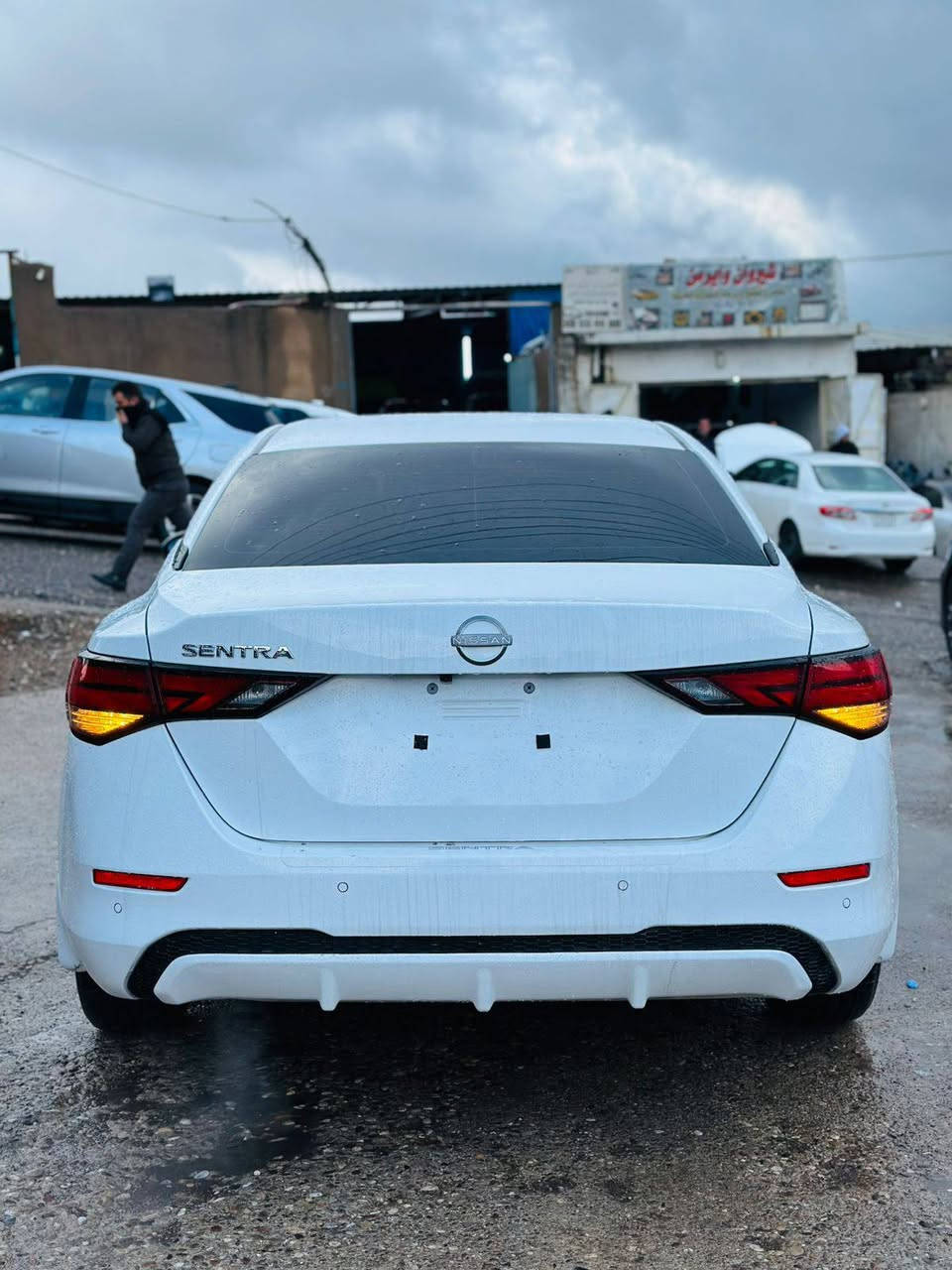 نيسان سنترا 
موديل ٢٠٢٤ s 
ملاحظة ، بويند و جمبلاغ صبغ بدون دواخل 
بدون ايرباك  ، قمارة بي دي ار 
بجم كبس ، بصمة ، رادار حساس ، نظام ايكو ، كير و مكينة شرط ، رقم شرط ، 
سعر ، ١٢٣ و بيها مجال بسيط 
مكان . عقرة 
رقم تلفون، *********** اكر, نينوى
