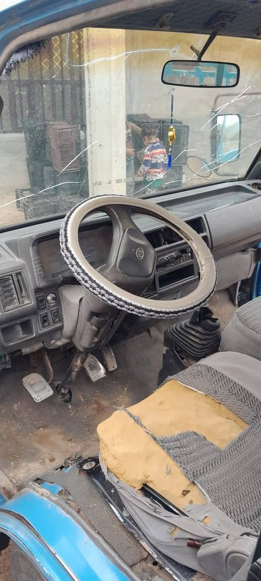 السلام عليكم .سياره موديل ٩٥ للبيع السياره خير من الله محرك كير اكسل شرط تخم تاير جديد سنويه لل٢٠٣٠ مشروع وطني صلاح الدين تحويل ثاني يوم رقم صاحب السياره ***********
