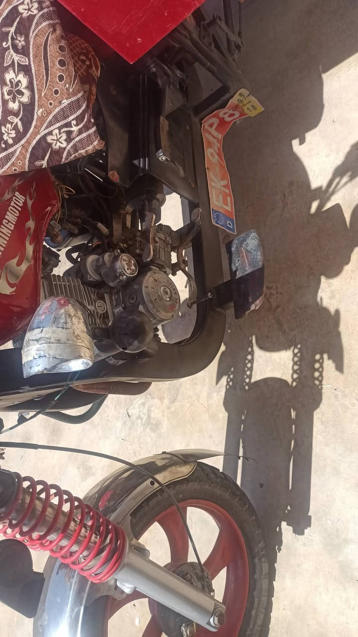 سلام عليكم ستوته للبيع موديل20محرك20 منفيس موجود شاصي شرط جاهزه السعر مليون وبيه مجال اتصال*********** العنوان قرية الشويرات

