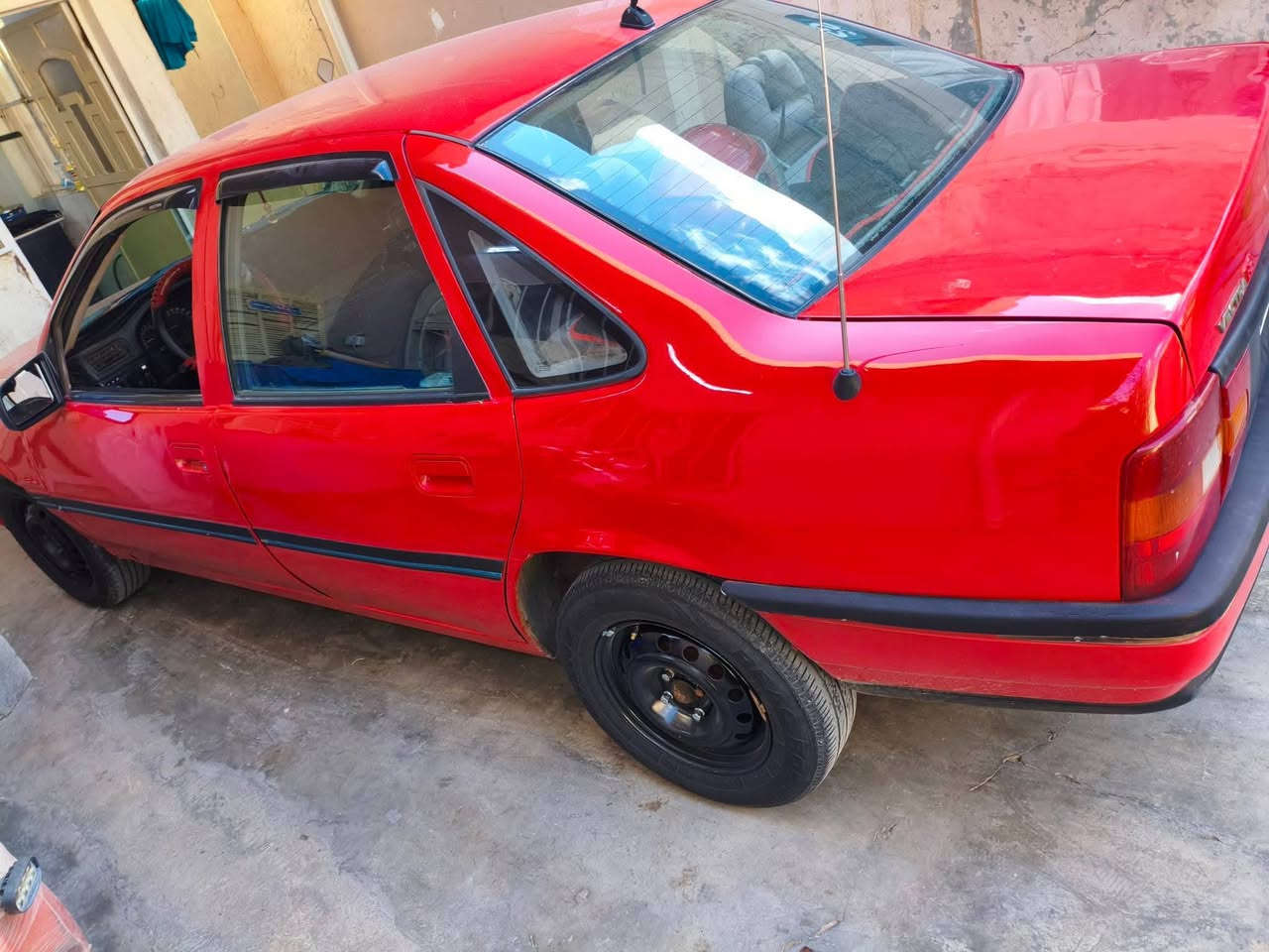 بيع فقط!!!
اوبل فكترا موديل 91  مكينه 18لا صرف لا بخار سنويه بأسمي لل 28 
سعرها38 وبيها مجال بسيط مكانها كركوك حزيران  ***********
