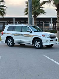 لاندكروزر GXR • ٢٠١١ • دهوك