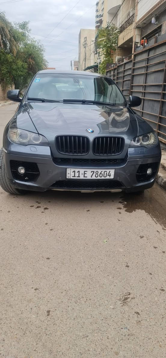 السلام عليكم x6محركها ٣٥٠٠ المحرك بي مشكله ابيع كايم الكيرشغال وتخم تاير جديد وبدون حادث بس الجاملغات مبدله ومصبوغه السعر ١٠٥ والسيارة تسوى بس مالي خلك التصليح مكانها الغزالية تلفون ***********
