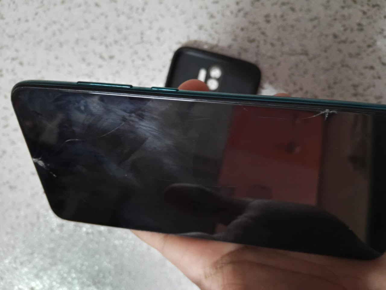 ريدمي نوت 8 برو ذاكره 128G كله شغال وع فحص صوته كامرته خطوط شحن كله ع فحص بس بيه كسور بشاشه مامثرات ع شاشه ابد تجي وتفحص 50 الف ***********
