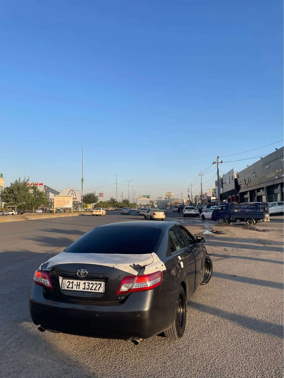 كامري ٢٠٠٨ نةفتي  ٦ پستن گير و مةكينة اڤلؤن  ٣ پارچةي سبوغ بئ ناو گرتن ١٧٥ هةزار هةقيقي رؤيشتووة  مواسةفات امريكي LE  تةقة و رةقة گير و مةكينة و تةبريد هةمووي بةشةرت  ٣ وةرةقة غرامةي لةسةرة سعري ٩٨
***********
*********** أربيل, العراق
