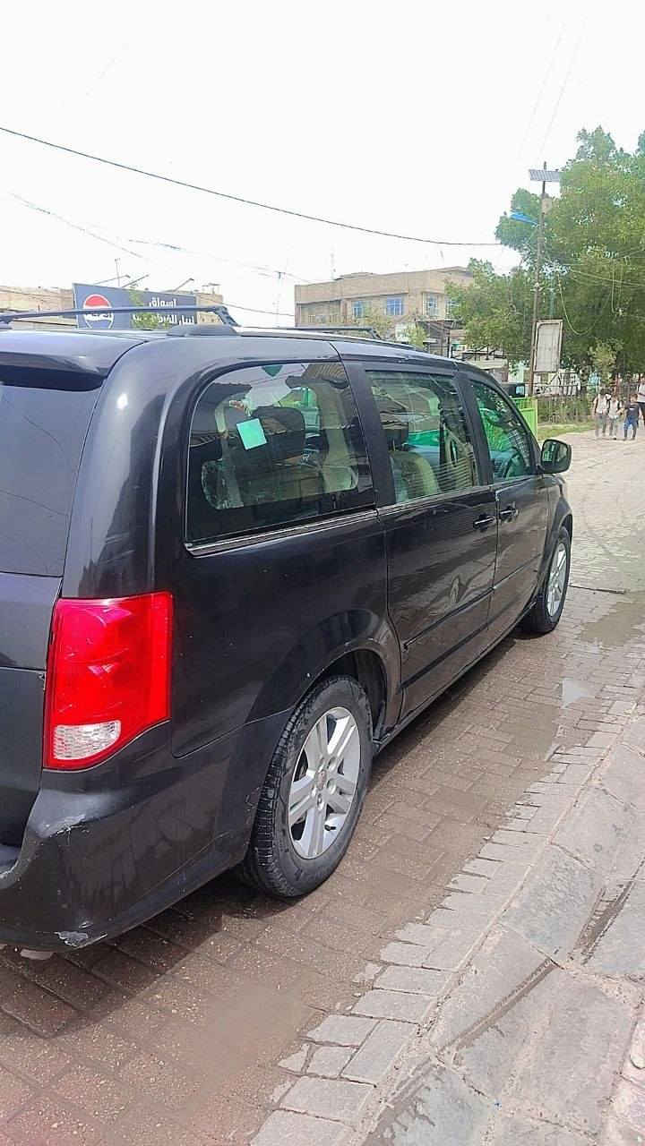السلام عليكم دوج كرفان موديل 2011 باسمي سياره فول بيبان كهربائي عنوان بغداد شعله  الاتصال على رقم الهاتف فقط ***********
