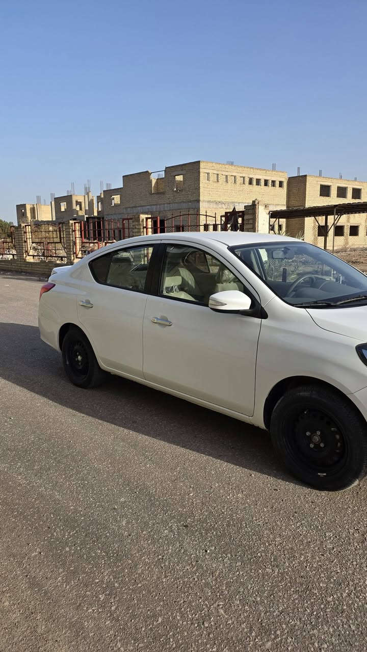 سلام عليكم
نيسان صني 2024 للبيع 

داخل بيجي

تحكم جهتين 

شاشة 

تبريد خلفي

السيارة مكفولة كفالة عامة حتى من الشخط اشتريتها على ايدي زيرو 

واستخدام شخصي

الشراي يتواصل على هذا الرقم ومكاني نجف

***********
