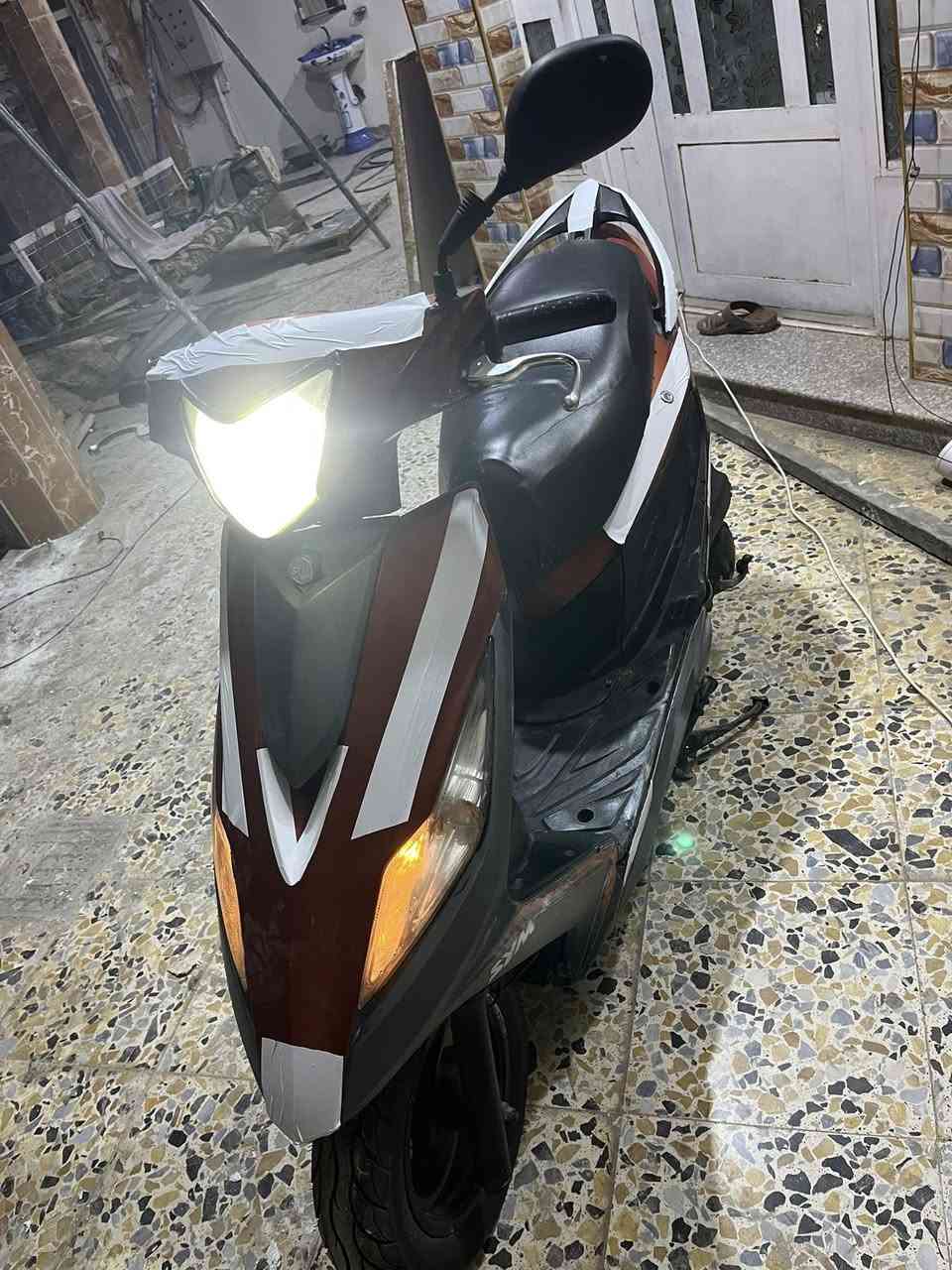 سلام عليكم للبيع او المراوس بيراني سايم نحله باب اول2018 شاشه التكرونيه سعر 400 وبيهة مجال ***********
