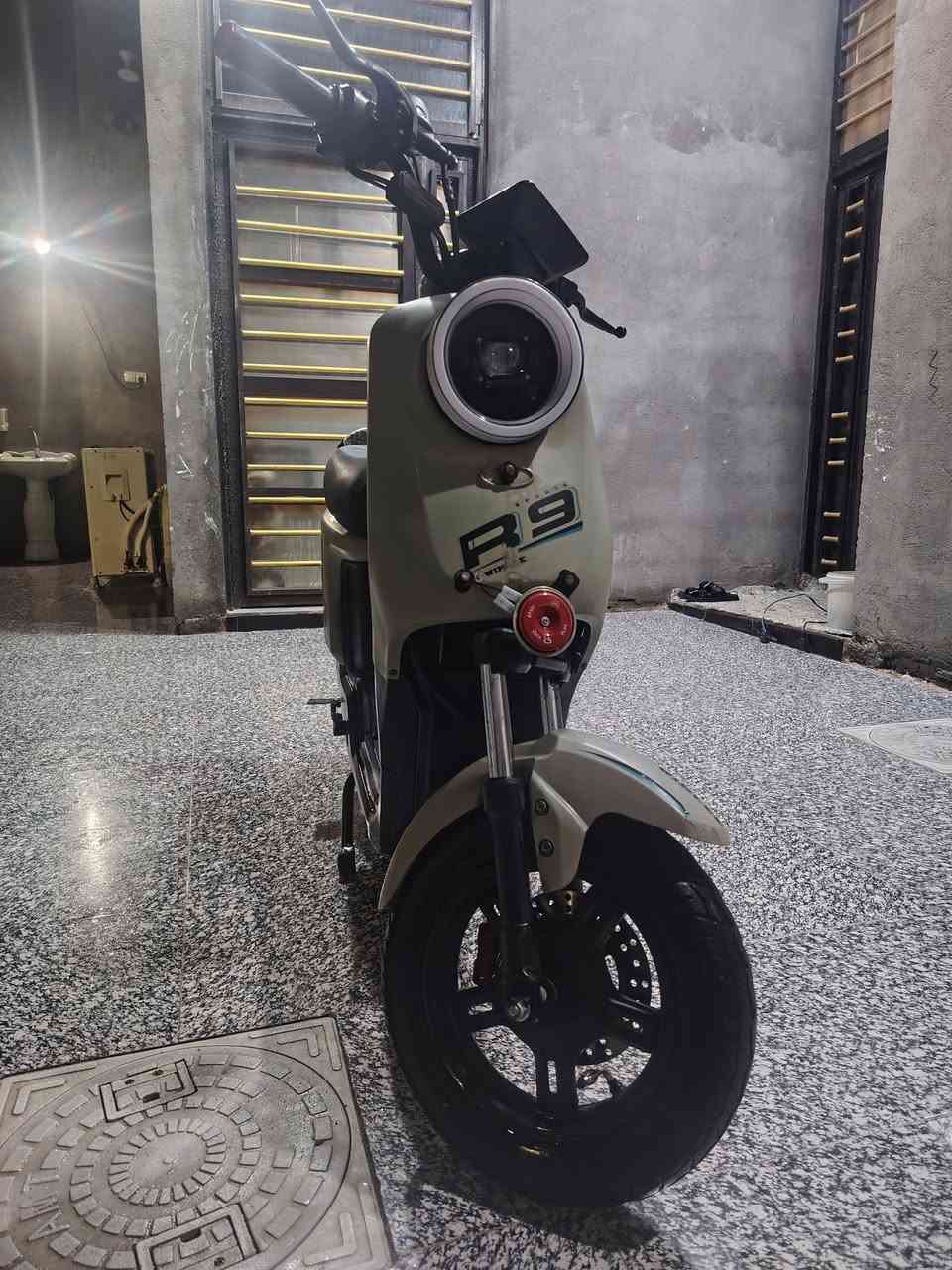 درجه R9 مديل 2023
 عطلع بس بطاريات
المكان ابو الخصيب حمدان
الرقم ***********
السعر 150
