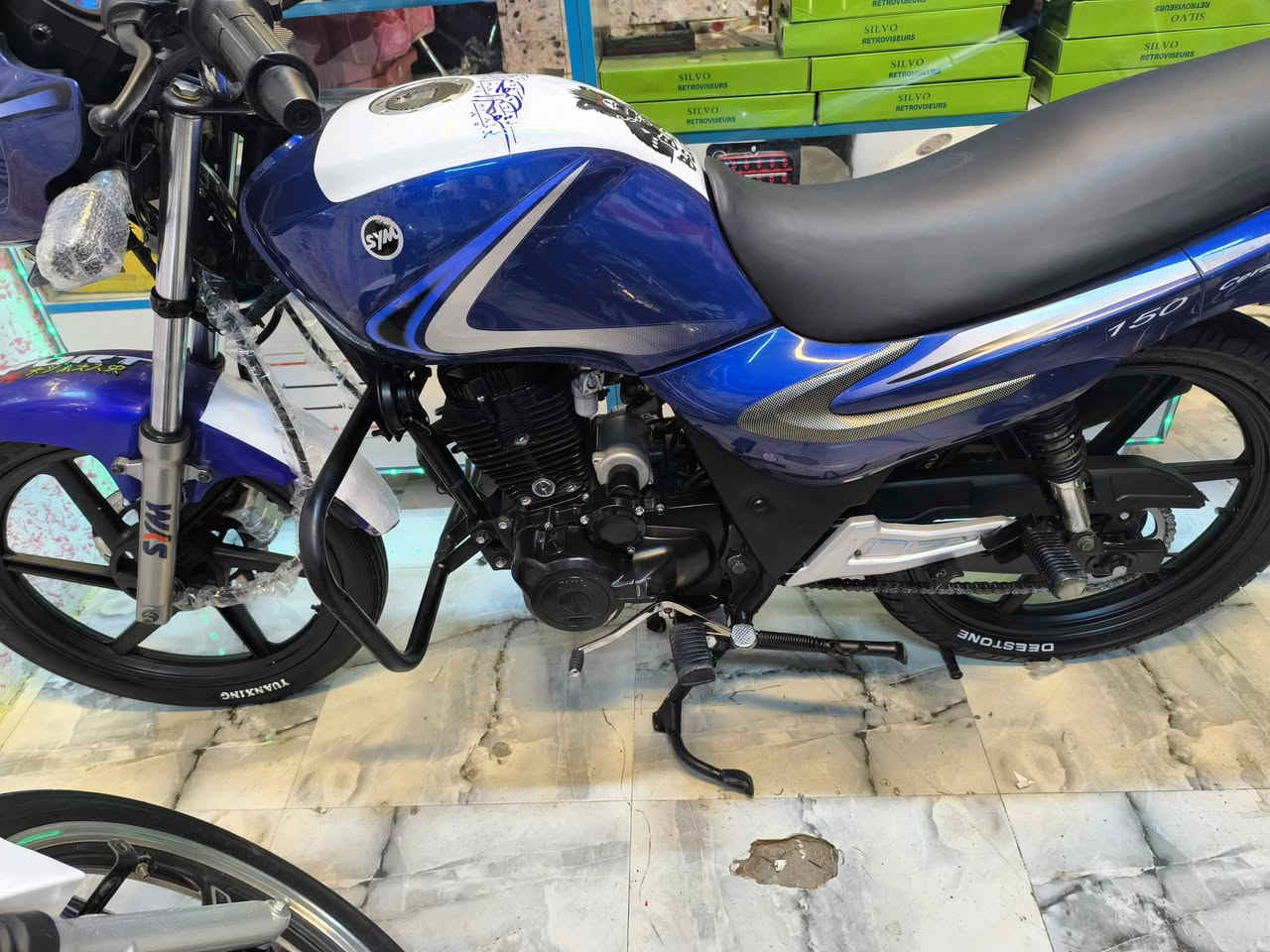 ياألله
سايم عداد جديد موديل 2020 اوراق منفيس فقط محرك مكفول السعر مليون 
متواجد ع الخاص ...
الاستفسار... ***********
السكن رمادي
