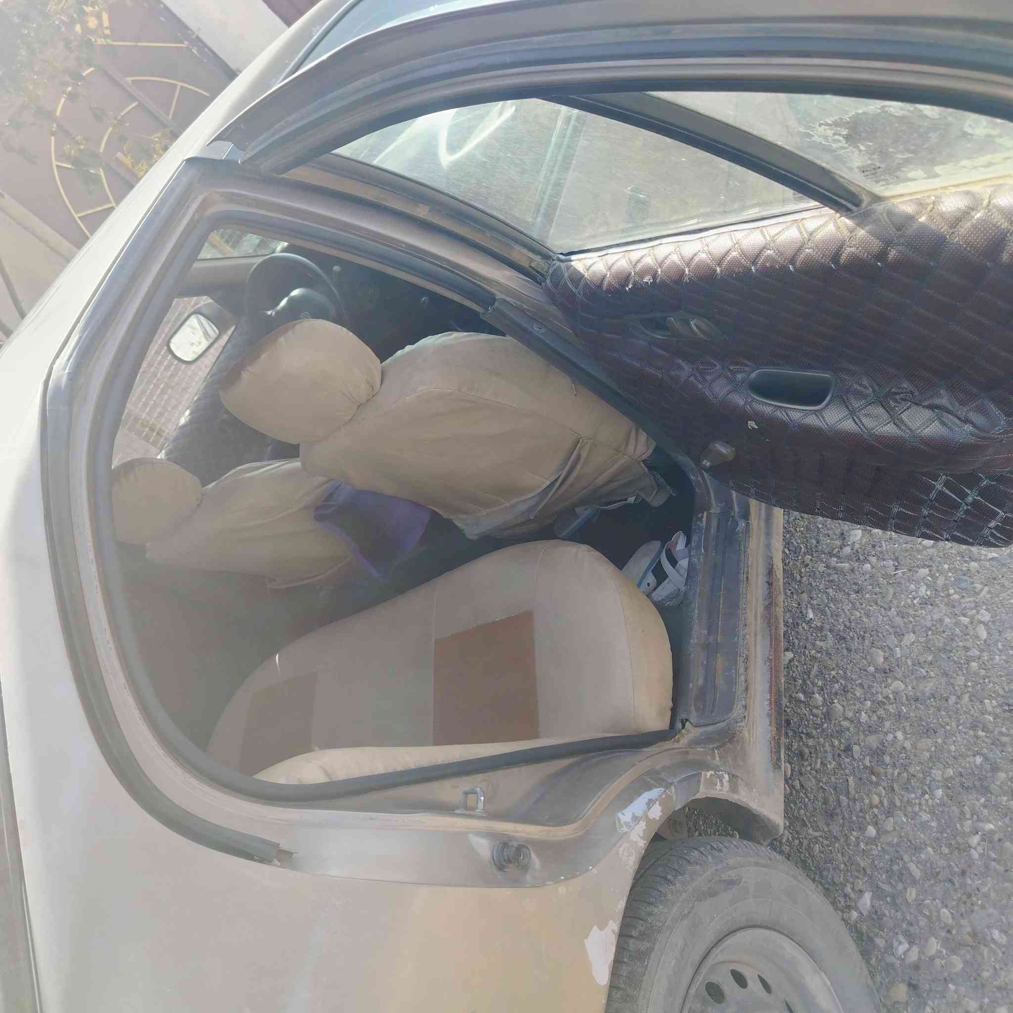 نیسان بریمەر مودیل 1991 رەقم کرکوک  تحویل بەشەرت سنویە  2028 ینتهی   28  سیارە بسمی  شەرت تحویل  مکانی کرکوک 
***********   ارواس  هم
